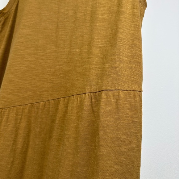 GAP | Sleevless Tiered Ruffle Midi Dress | Loose Fitting Dress - Picture 9 of 9